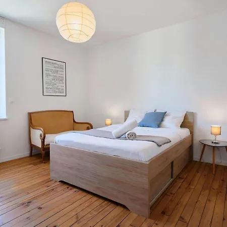 Affittacamere House With Terrace 2 Bedrooms In En Baroeul *
